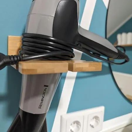 3 Bedroom-apartment With 1,5 Bathrooms