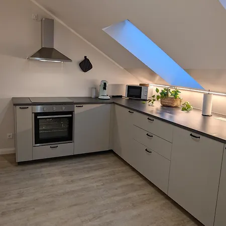 3 Bedroom-apartment With 1,5 Bathrooms Kolonie Rontgental