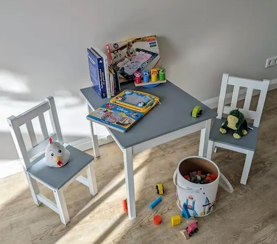 3 Bedroom-apartment With 1,5 Bathrooms Lejlighed Kolonie Rontgental