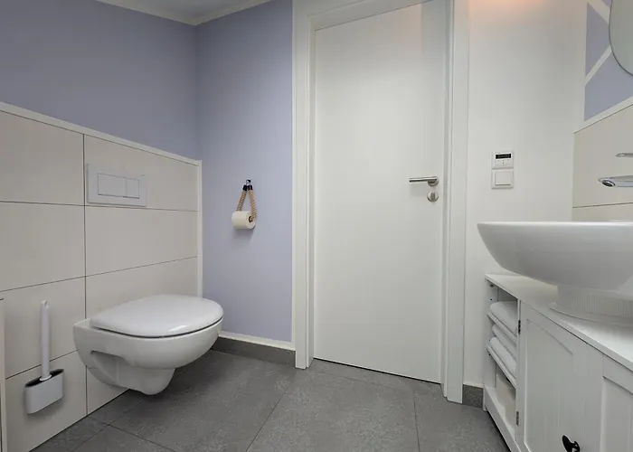 Lejlighed 3 Bedroom-apartment With 1,5 Bathrooms